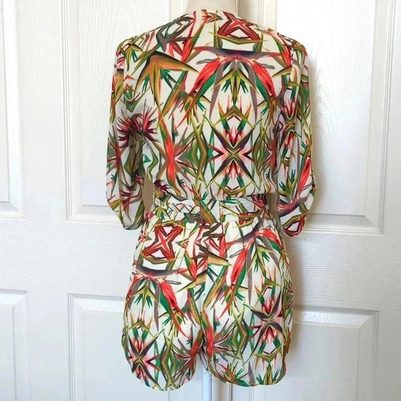 Gianni Bini Romper Birds of Paradise White Tropical - Picture 4 of 7